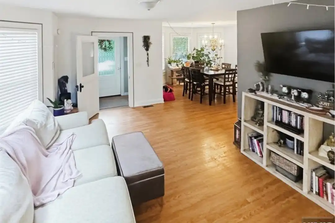 68 Washington Ave - View 5