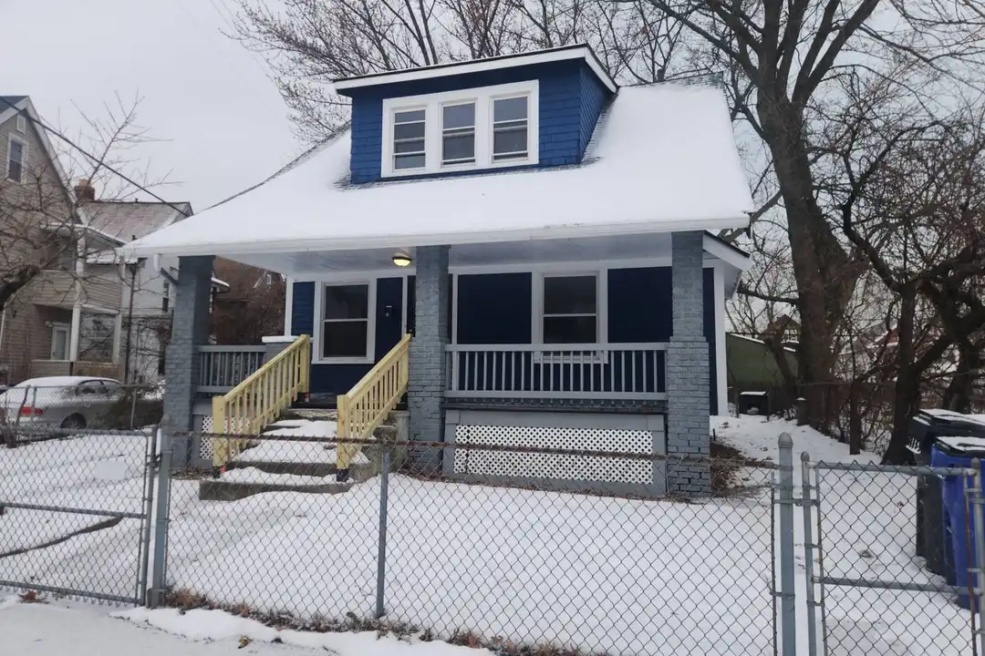 1140 E 144th St – photo 1