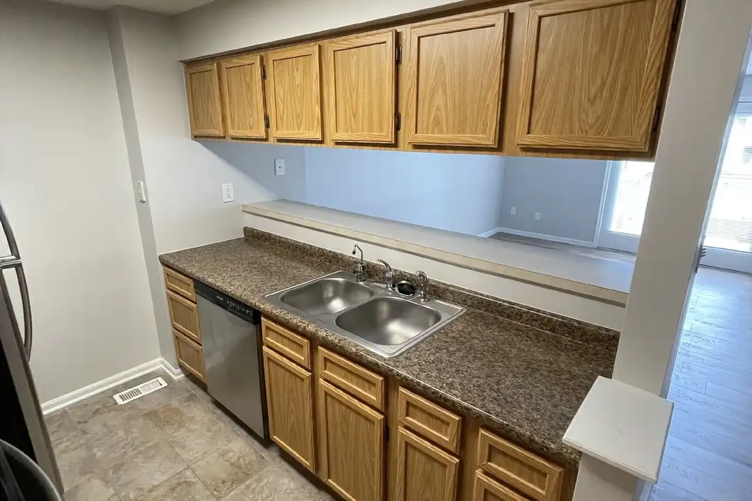 8536 Hague Rd - View 5