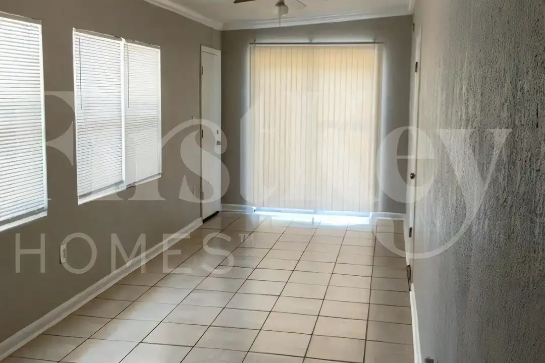 1324 N Powers Dr - View 2