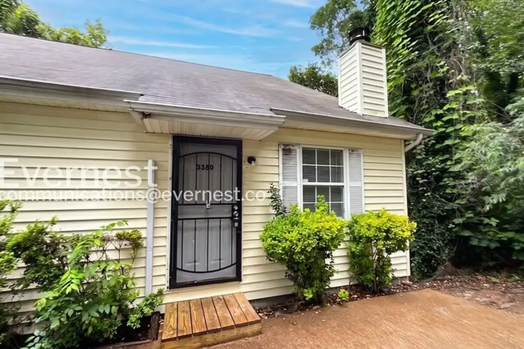 3380 Shadowlawn Dr unit 2 – photo 1