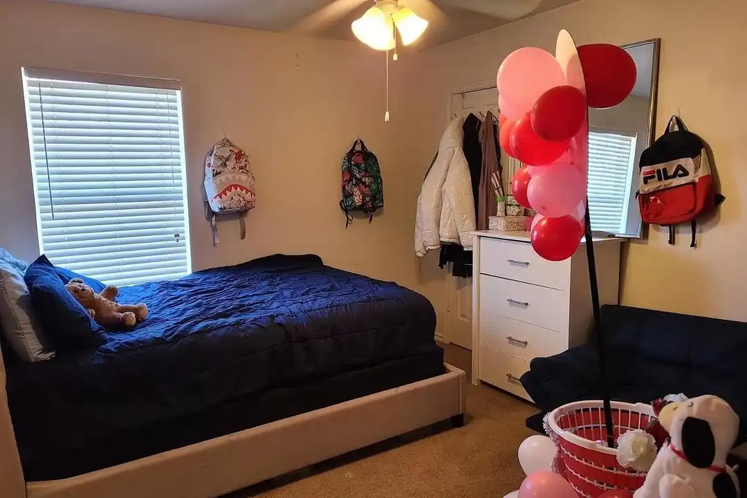 304 N Clinton Ave #A - View 6