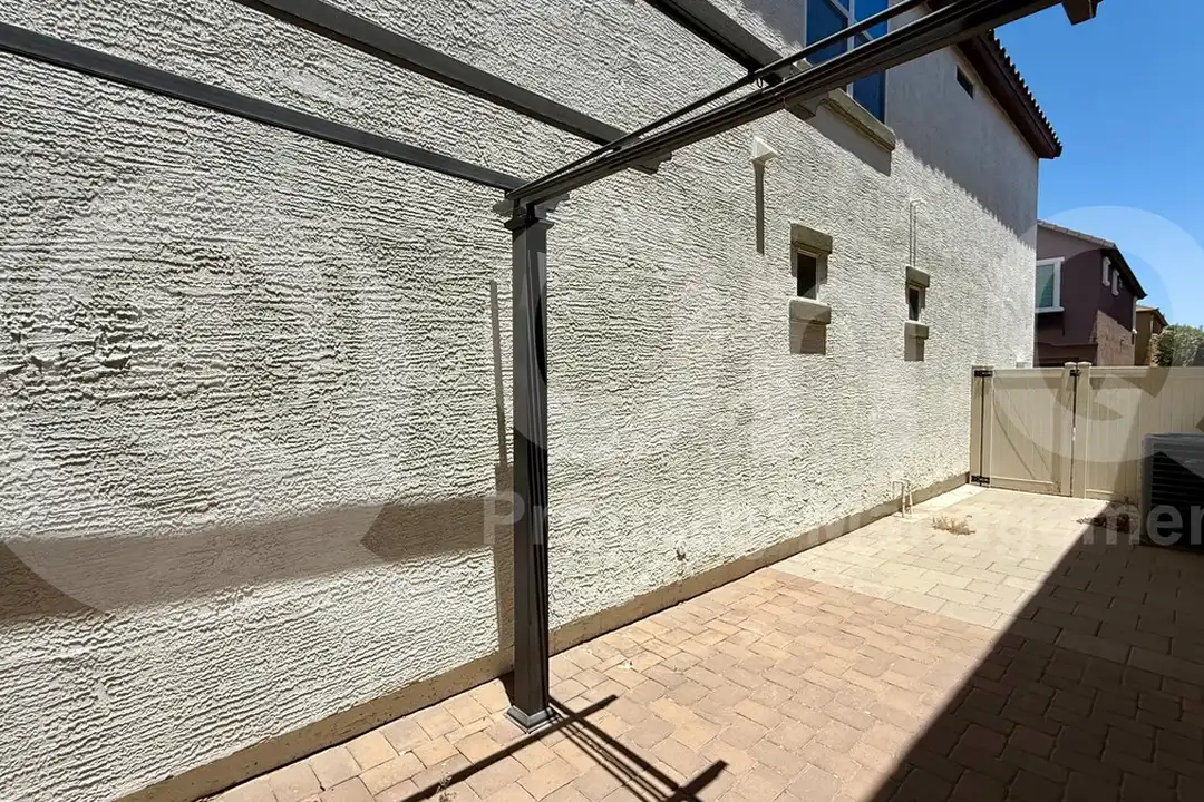 House in Gilbert - View 5