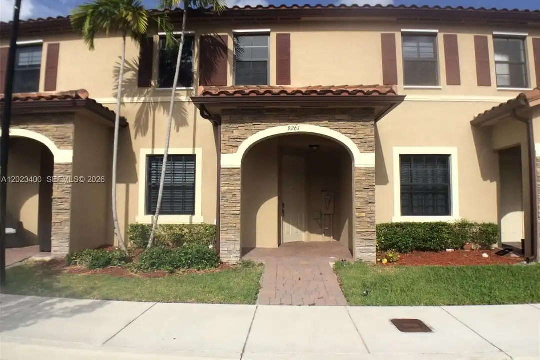 9261 W 33rd Way - View 2