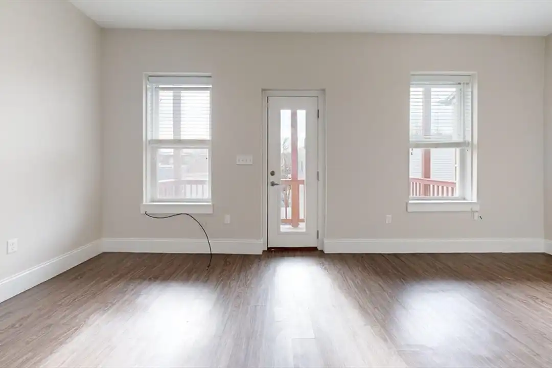 133 Paris St unit 2 - View 5