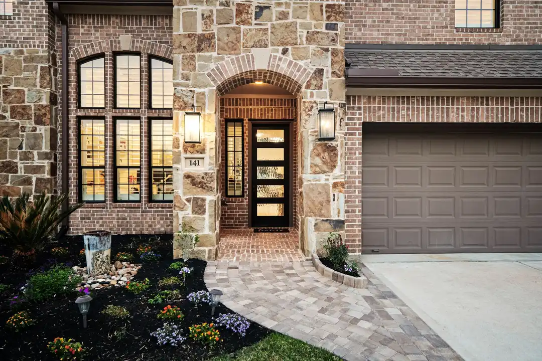 141 Bronze Bow Dr - View 3
