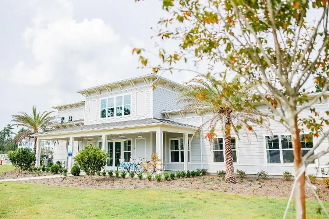 900 Owl Wood Ln – photo 1 of 14