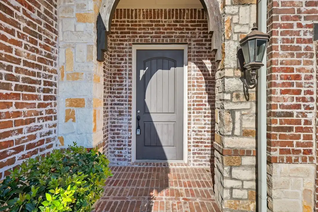 7395 Gem Dr - View 2