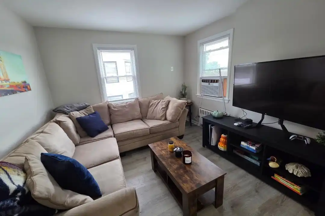 166 Carmita Ave #2 - More