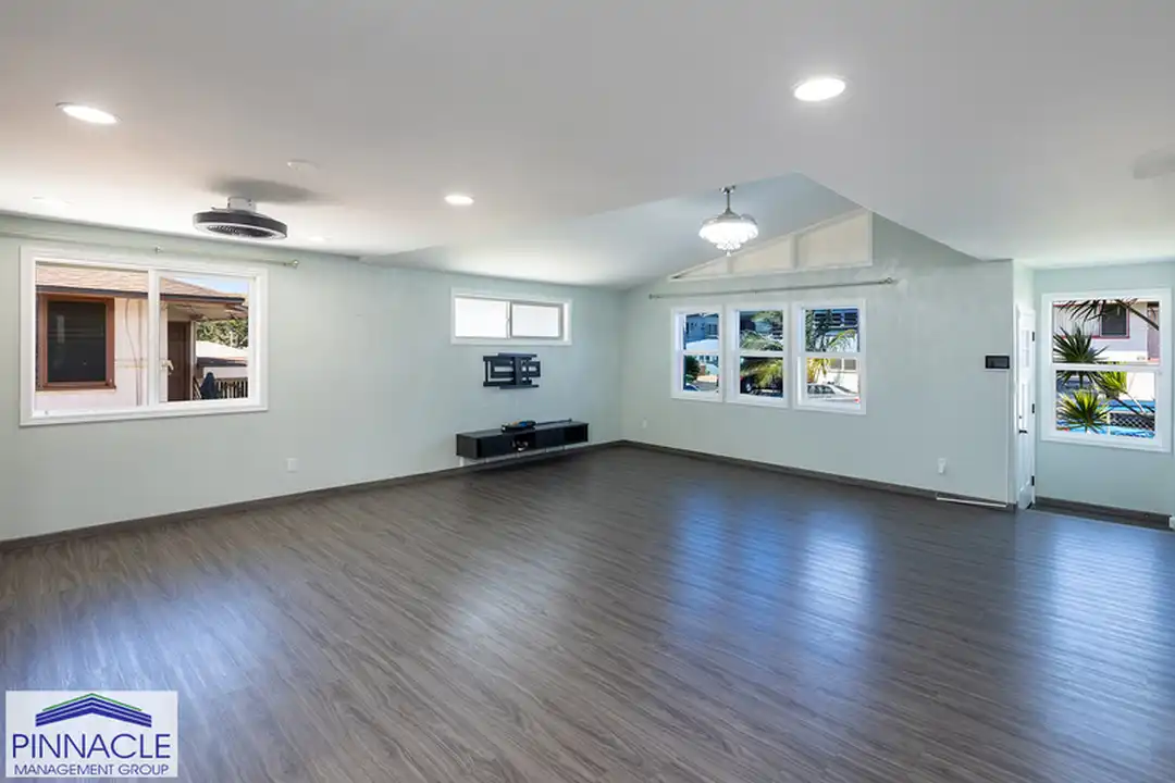 925 Pilialo St - View 3