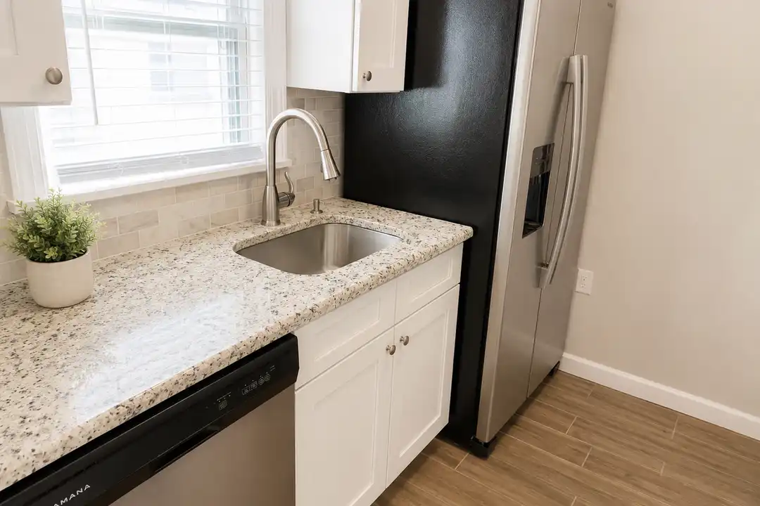 1504 N Fort Harrison Ave unit A - View 5