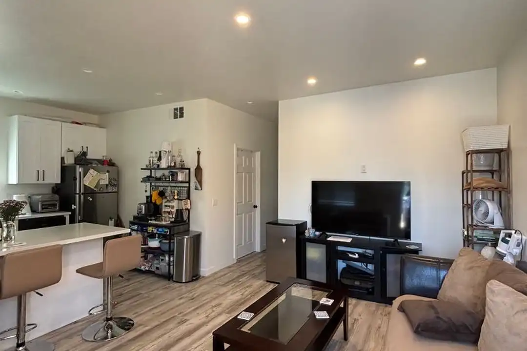 4920 63rd St unit 4922 - View 5