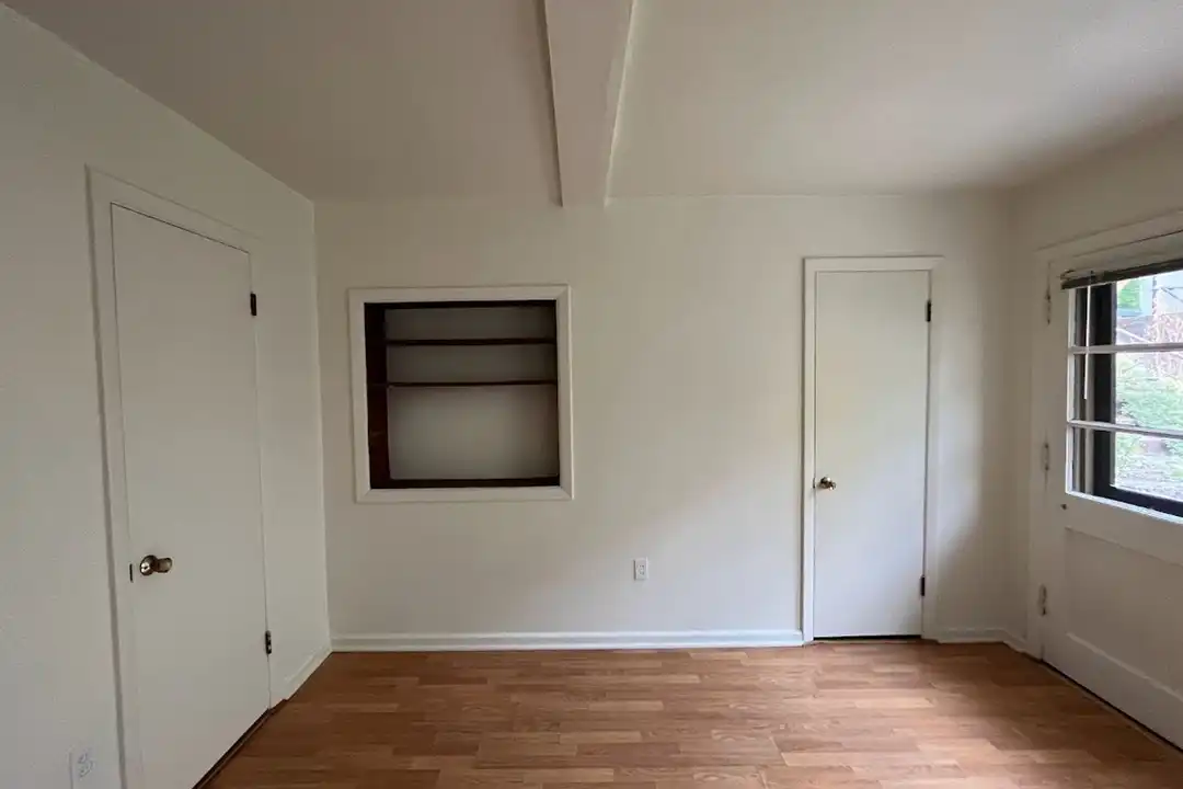 5244 NE Wistaria Dr unit 5306 - View 3