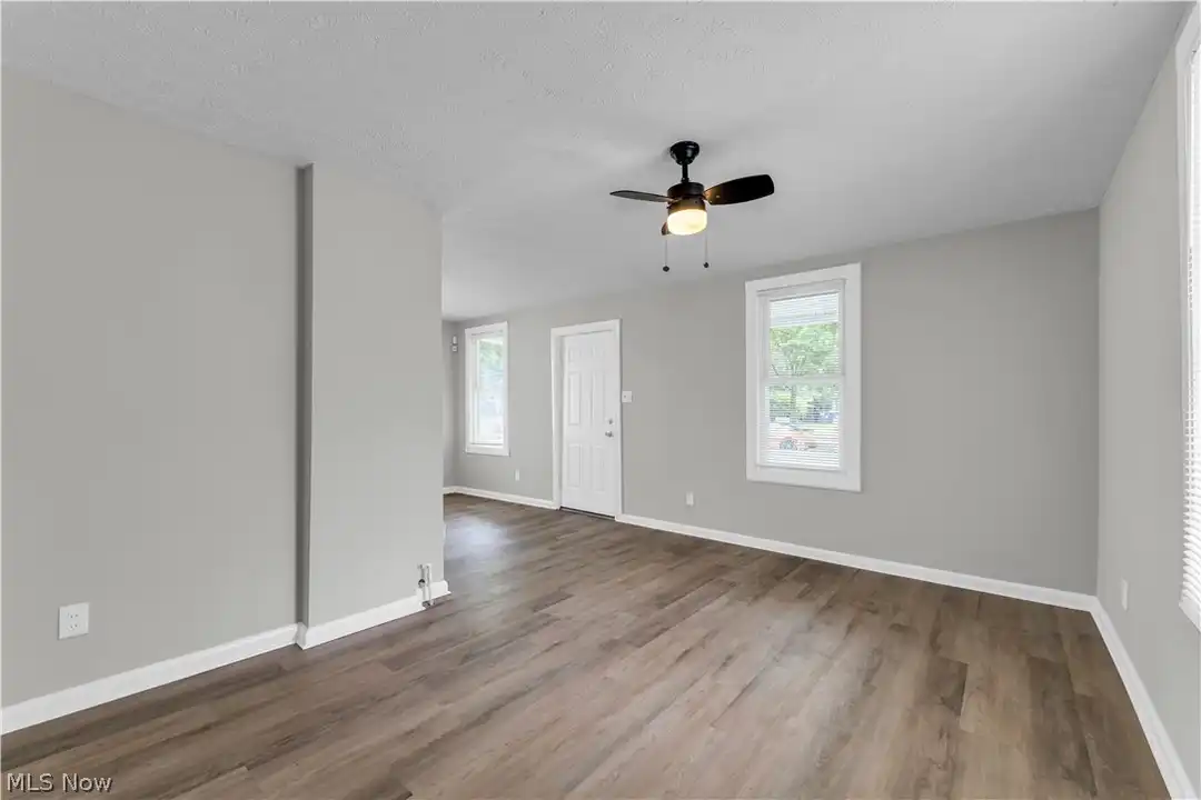 7210 Colgate Ave – další