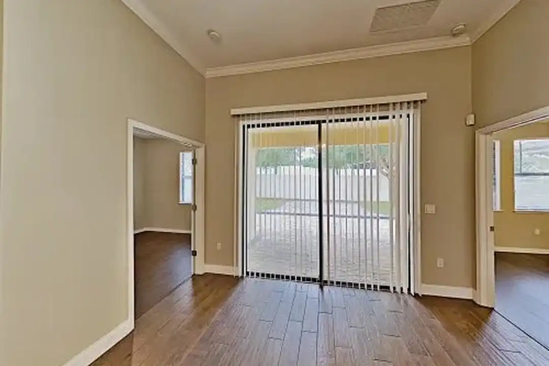 1414 Canopy Oaks Dr - View 6