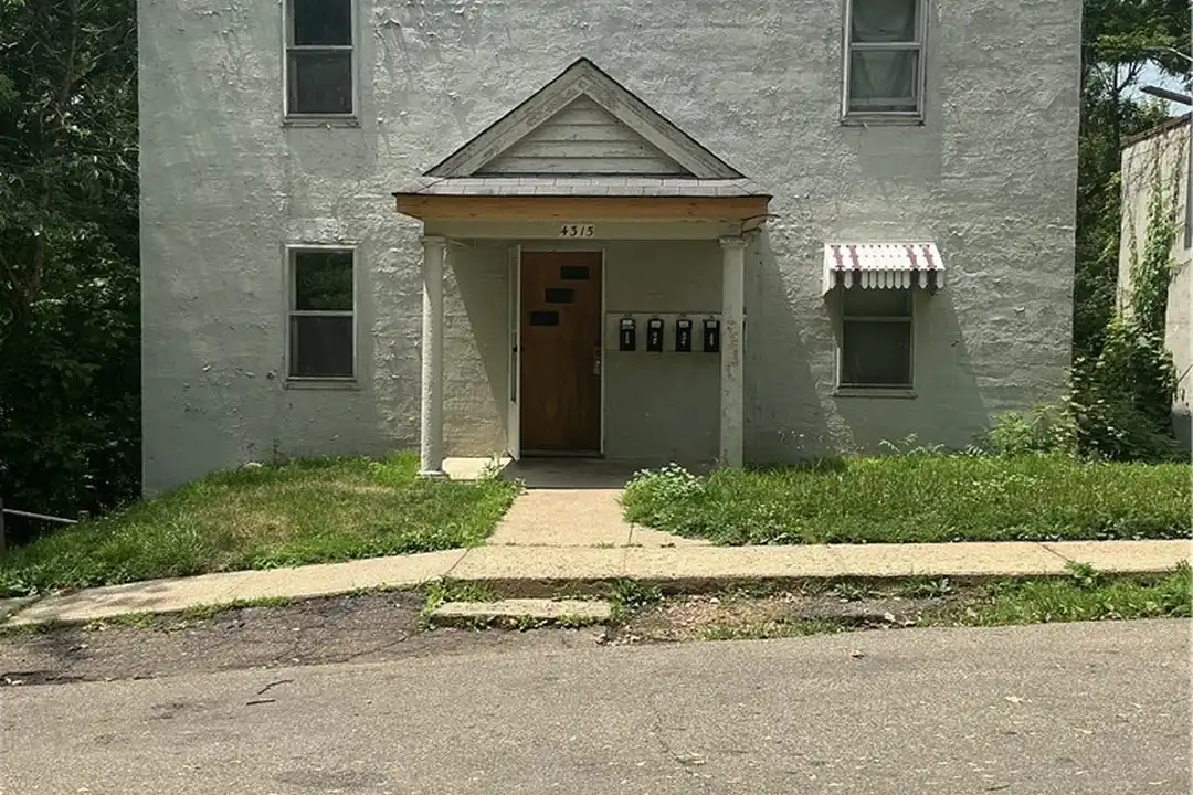 4315 Paige Ave NW unit 5 – photo 1