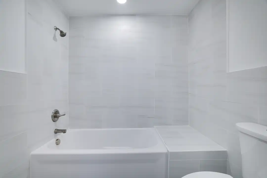 127 Evergreen Ln unit 5 - More