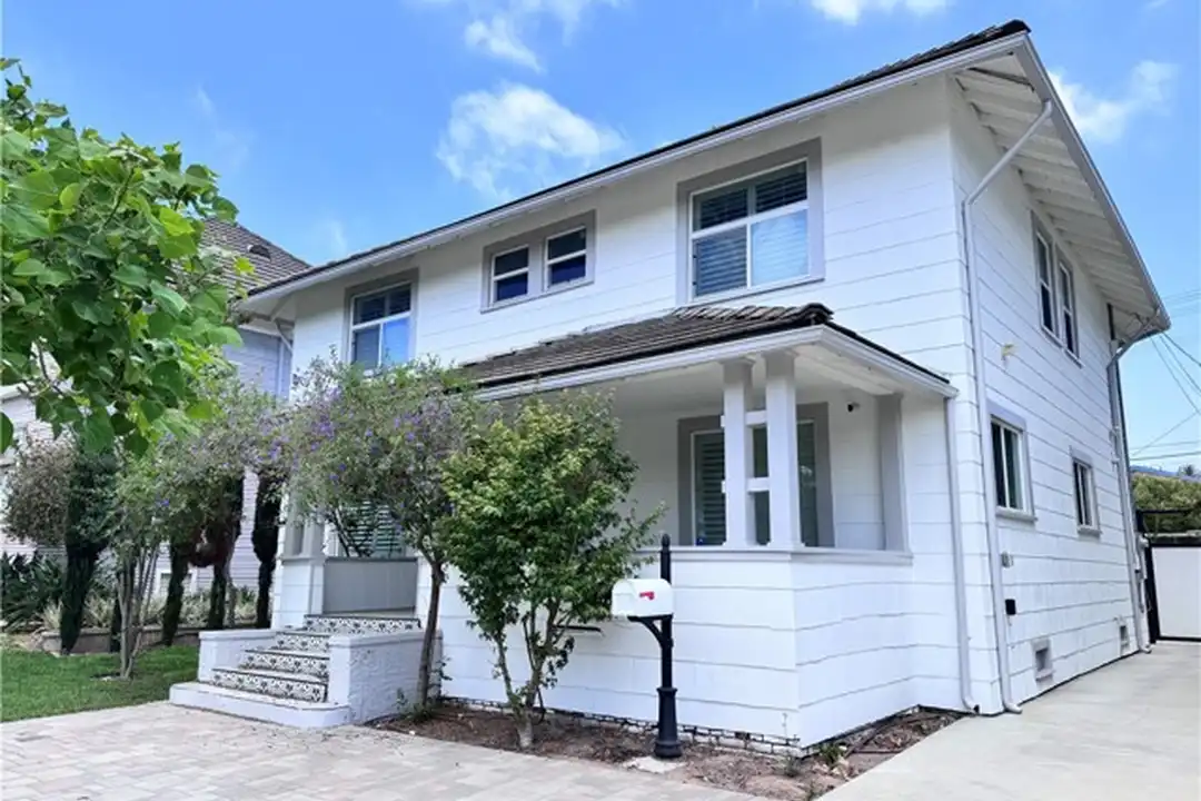 2716 S La Salle Ave – pohled 3