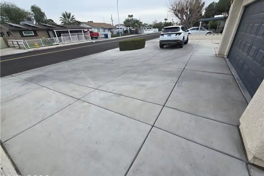 House in Las Vegas - View 4