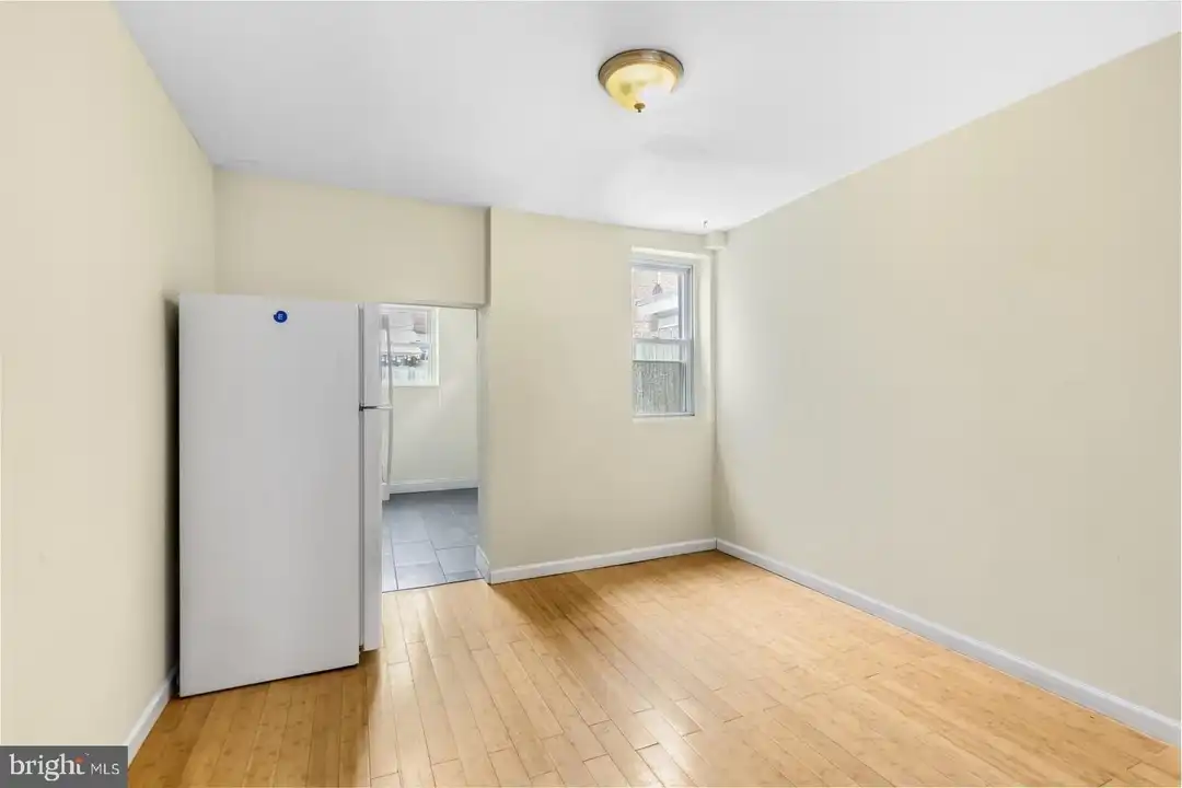 House in Philadelphia - View 4