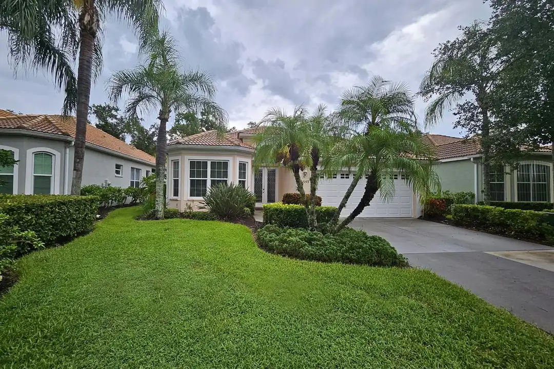 4353 Reflections Pkwy unit NA - View 2