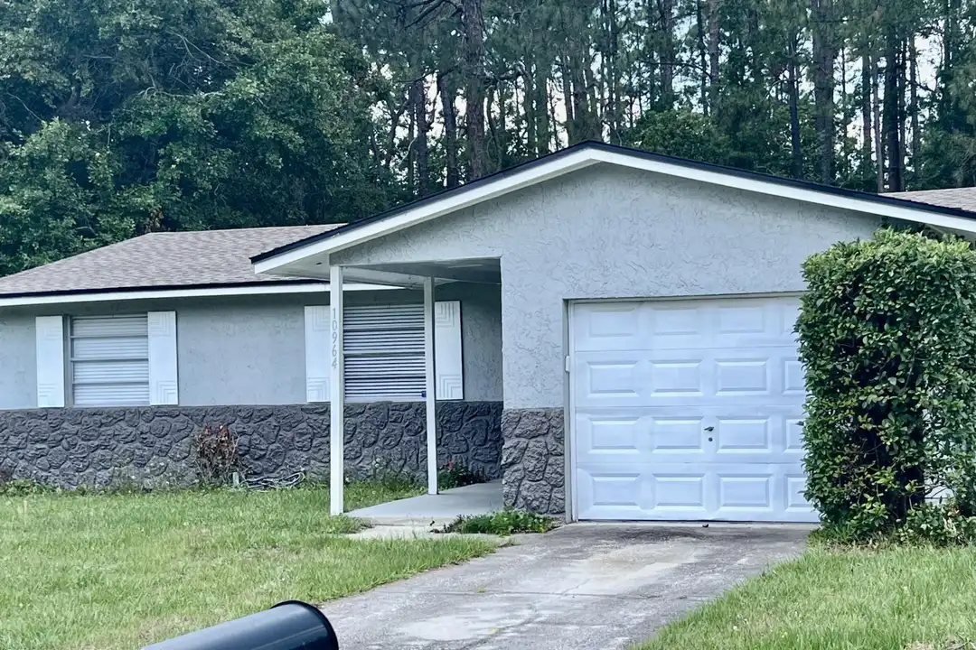 10964 Bacall Rd W – pohled 4