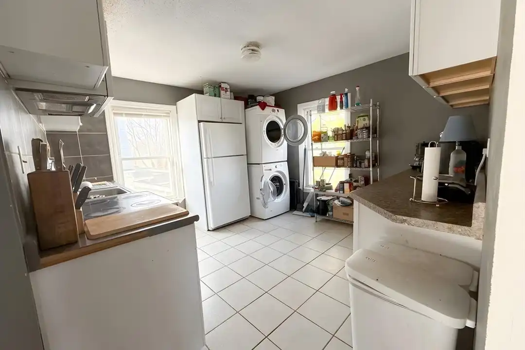 5 Sorrento St unit 2 - View 2