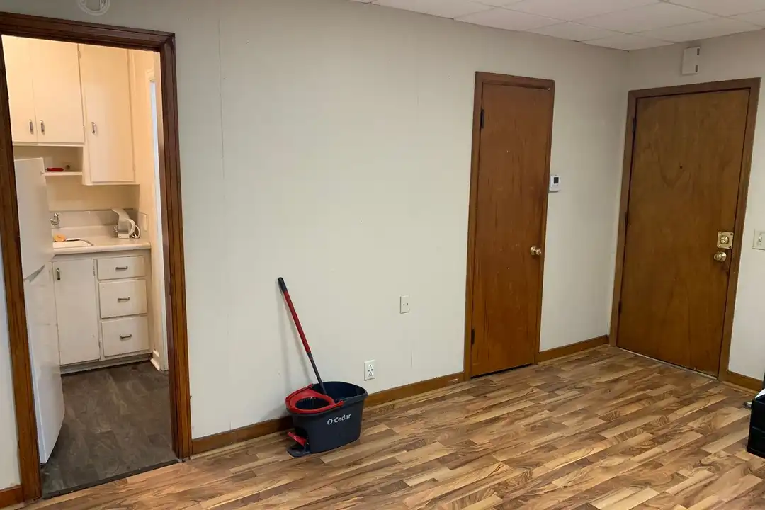 Apartment in Madison - View 5