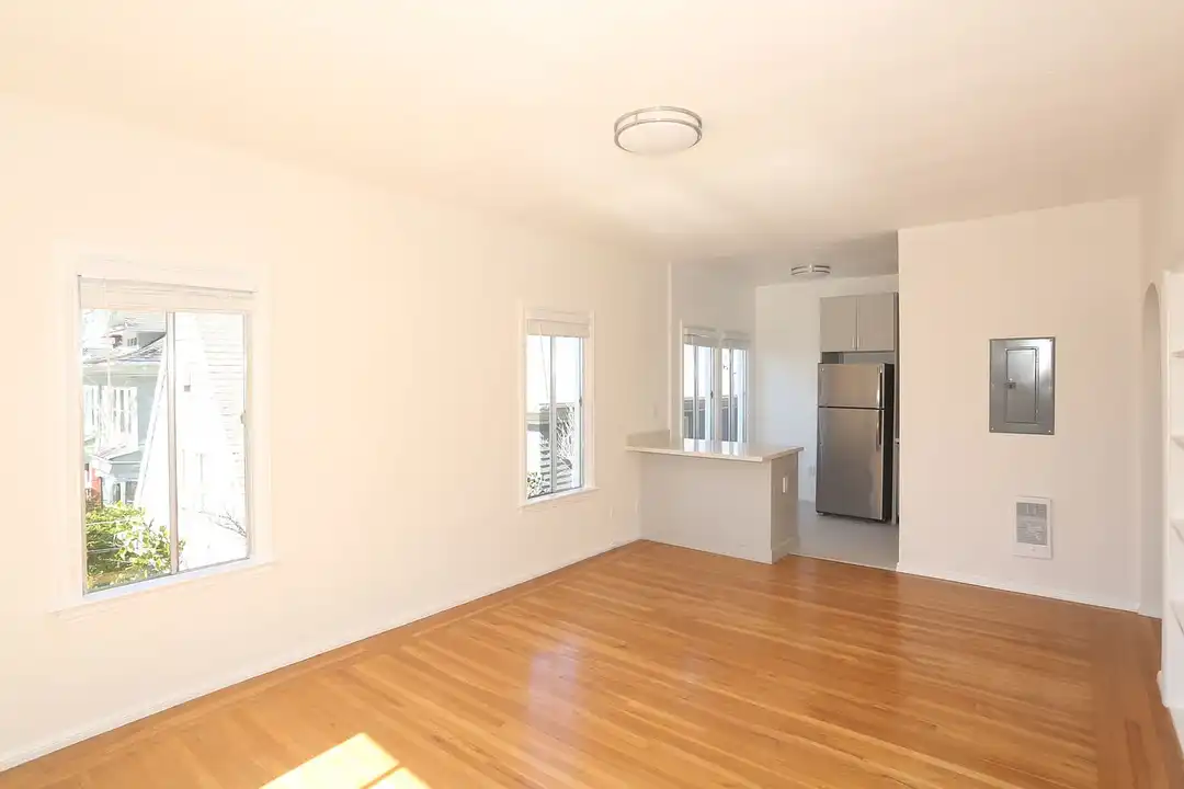 4231 Montgomery - View 2