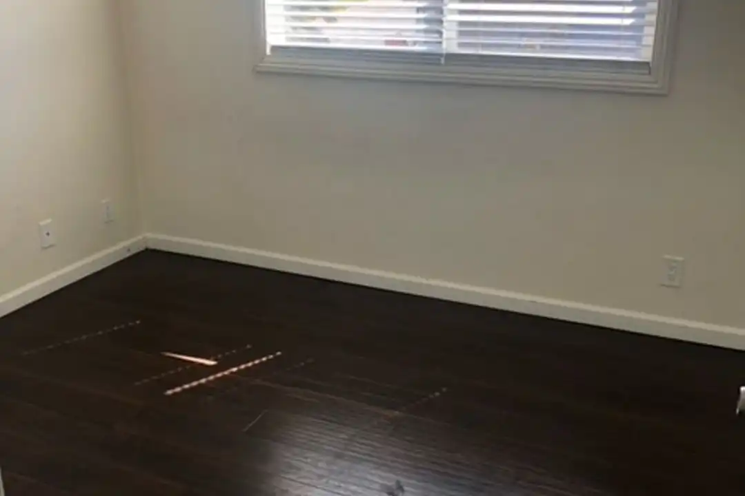 3232 14th Ave unit 14 - View 3