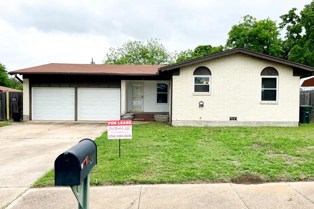 507 Kate St - View 2