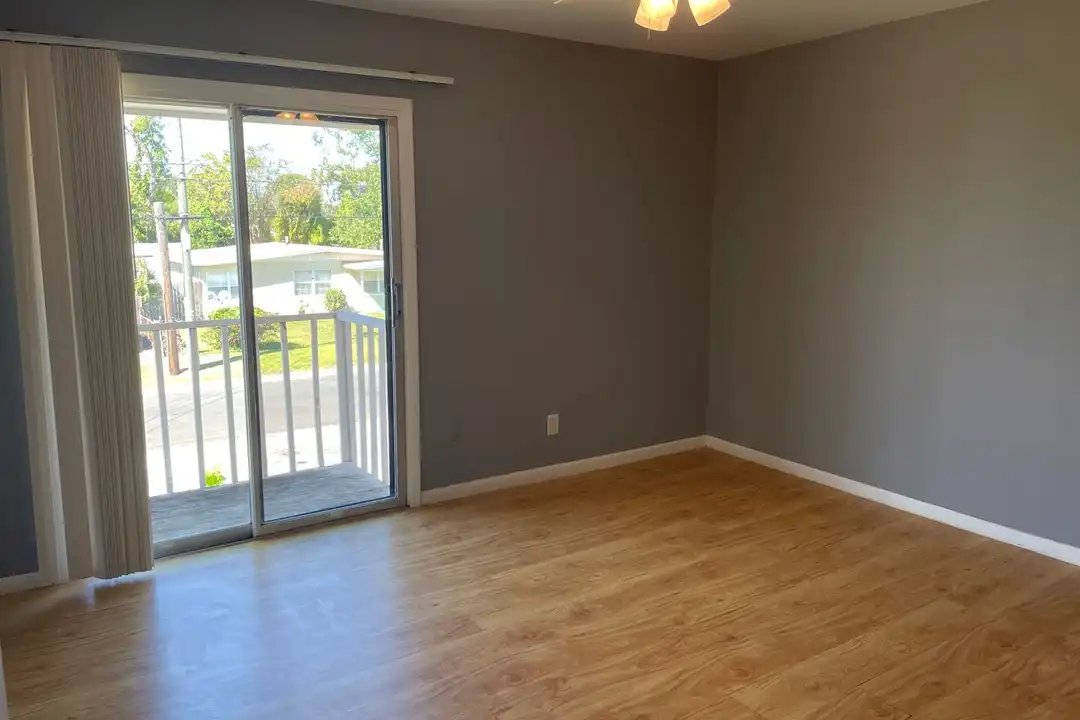 1510 Clay Ave unit # A - View 5