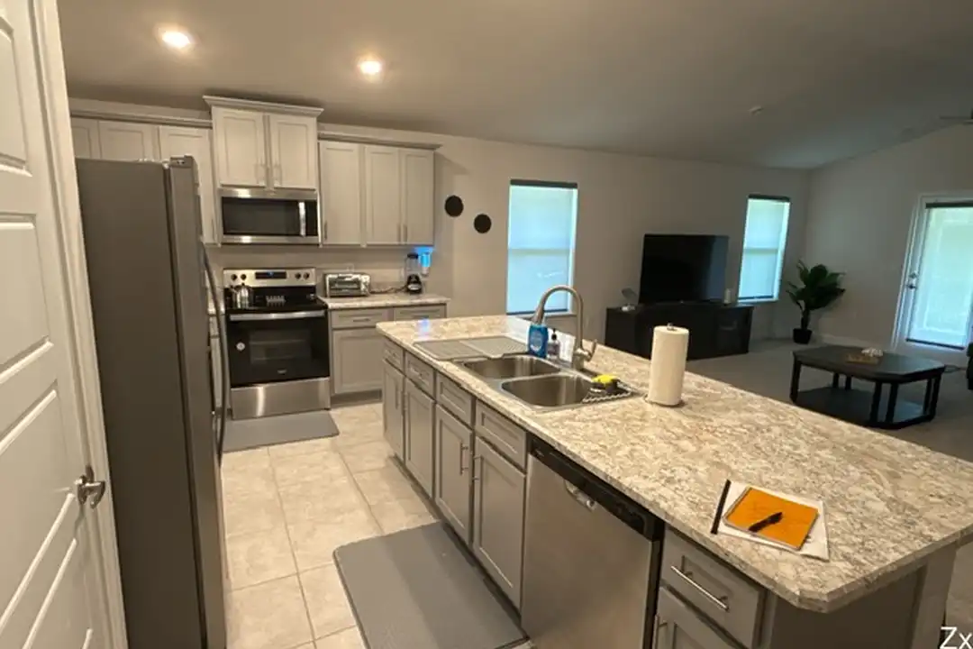76 Rivertown Rd - View 3