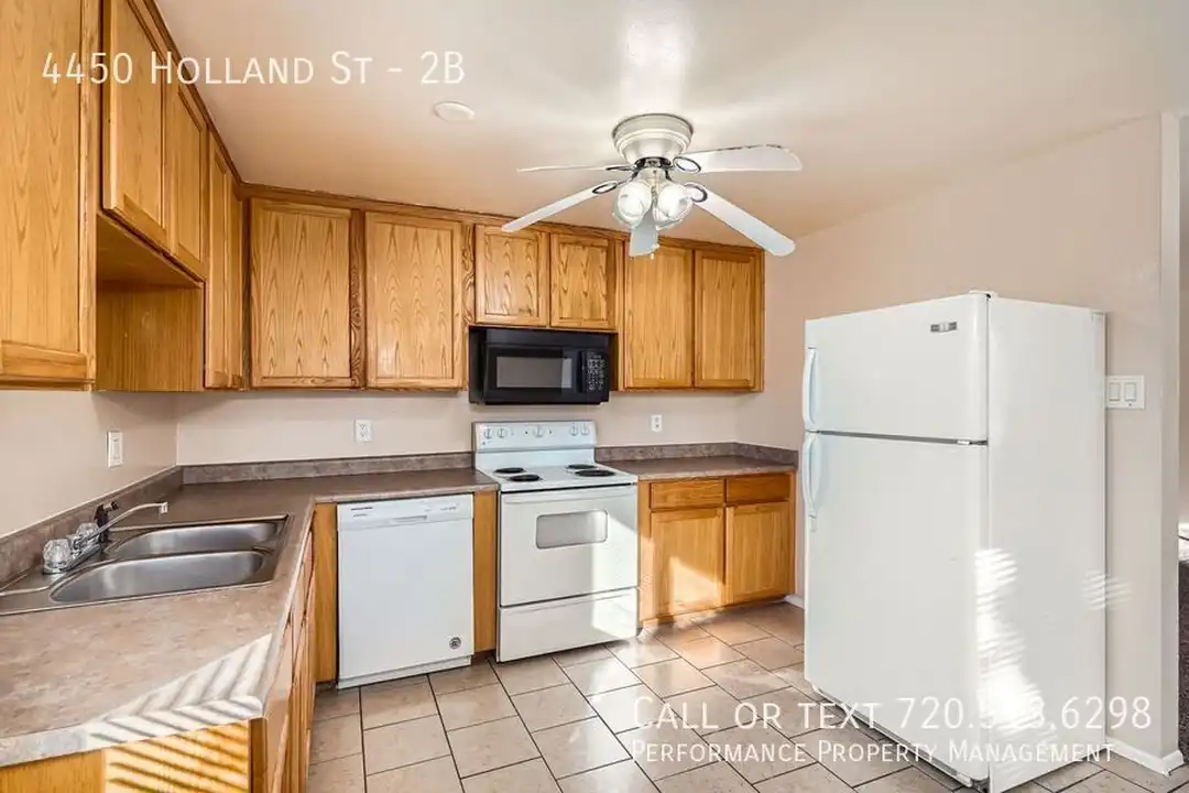 4450 Holland St - View 5