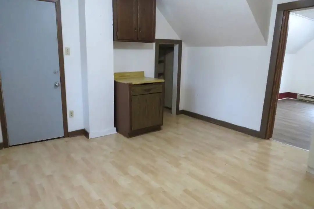 Apartment in Menomonie - View 4