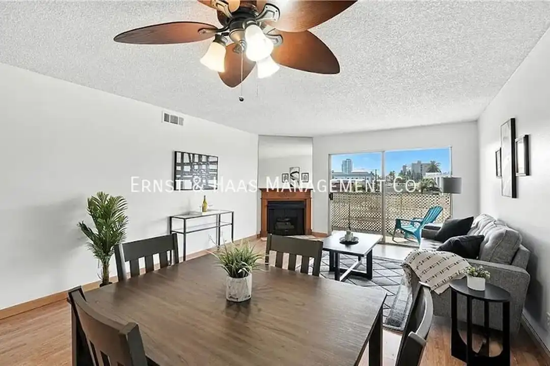 955 E 3rd St - View 3