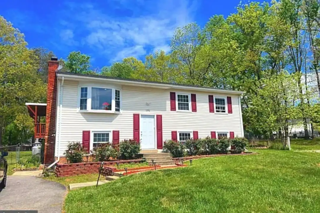 13770 Musket Ct - Woodbridge, VA | Rent.