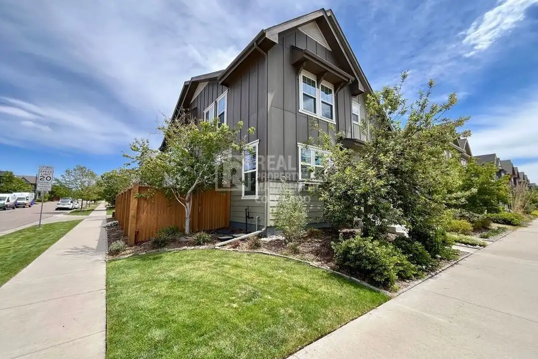 Apartment in Denver - View 2