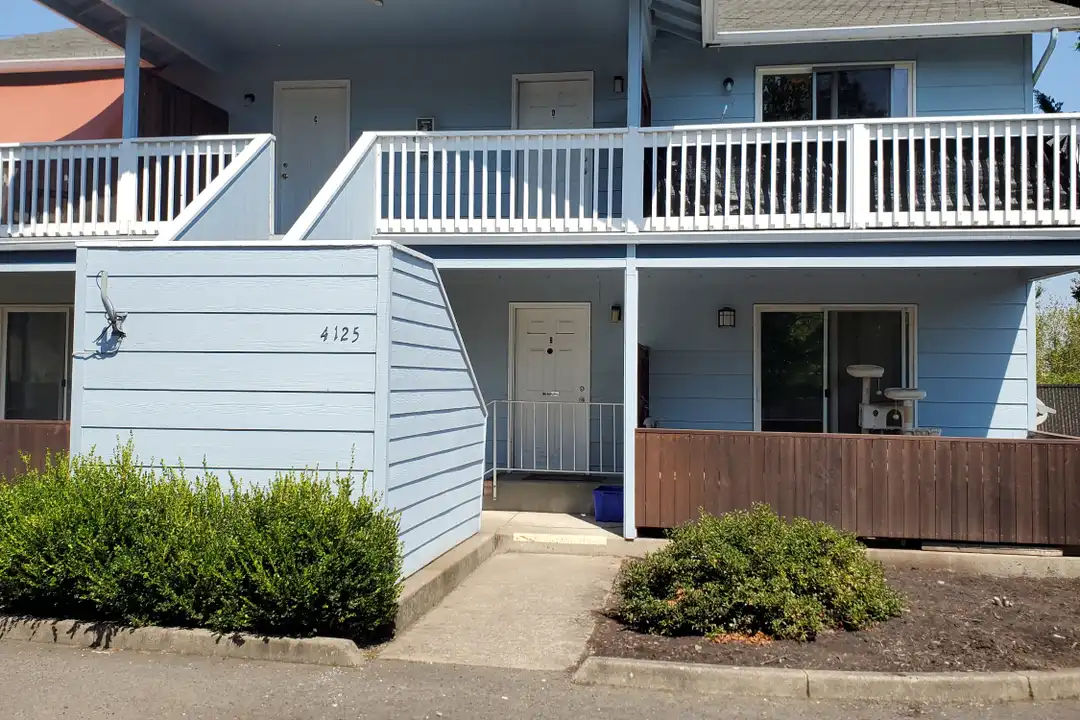 4125 Henry Ct unit A – photo 1