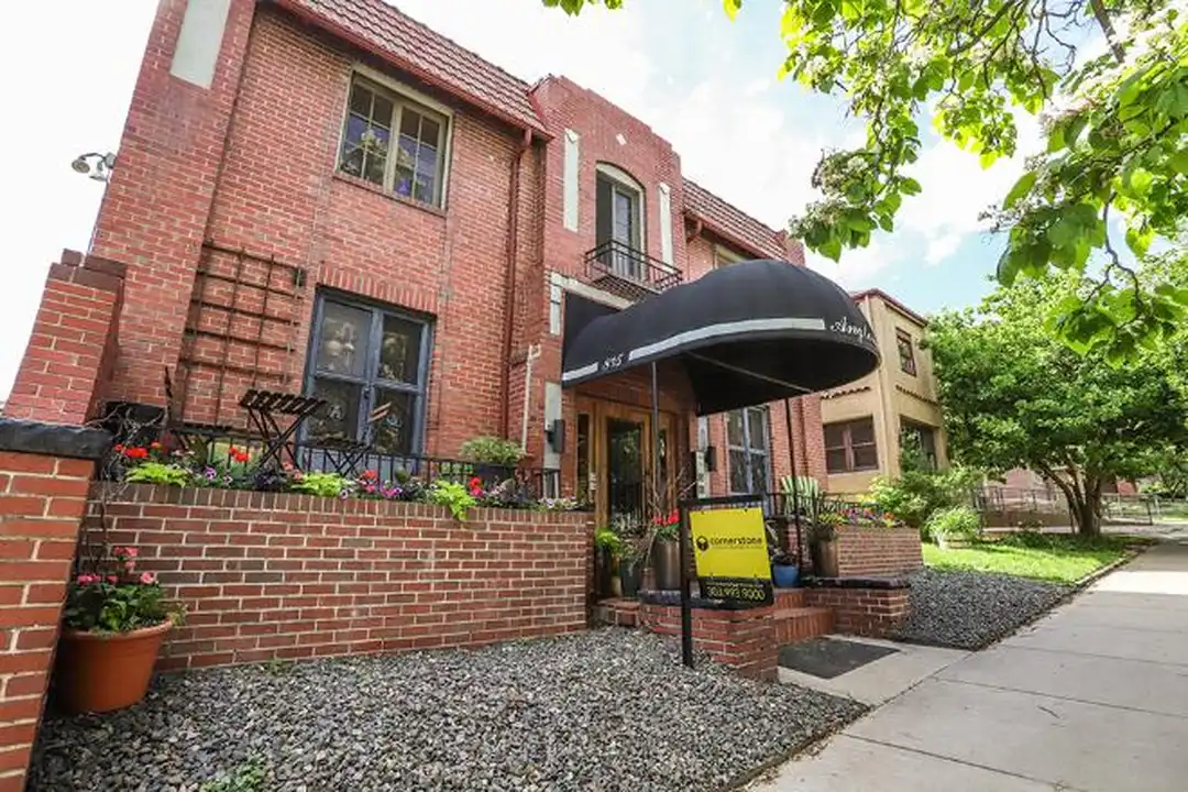 815 Sherman St – pohled 6