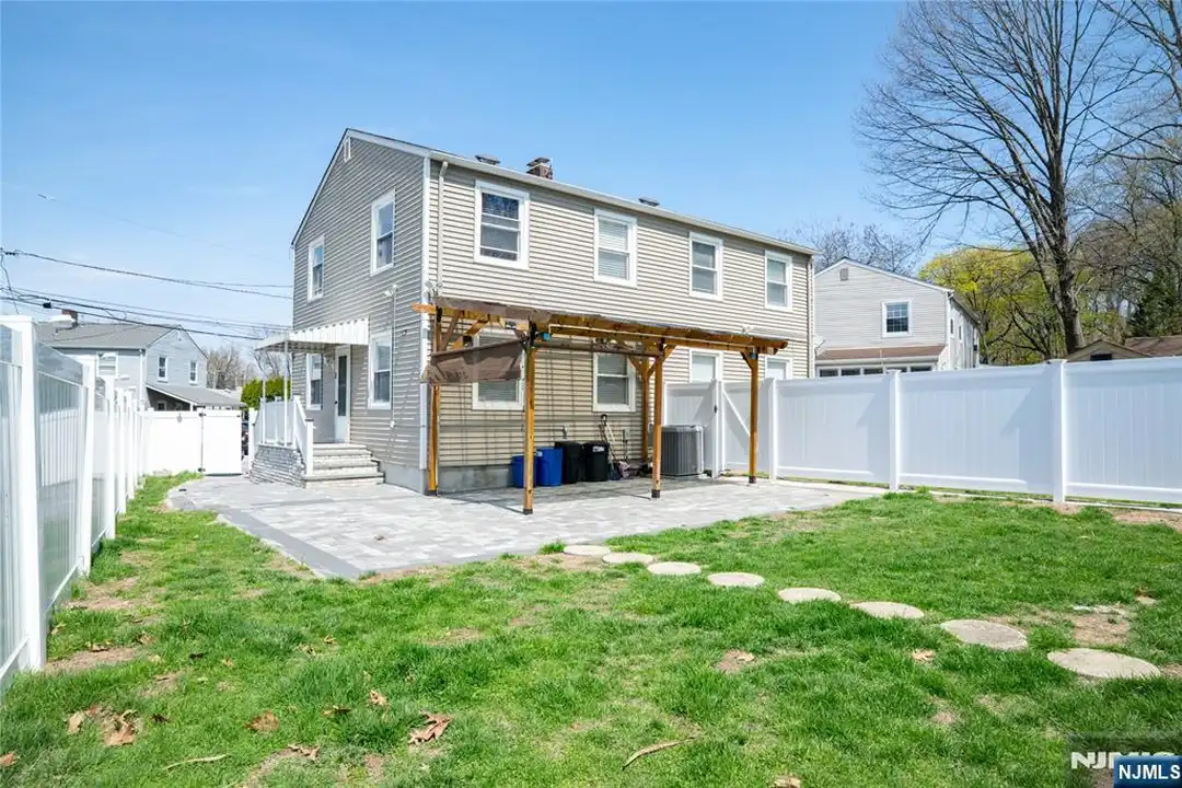 4 Augusta St - View 4