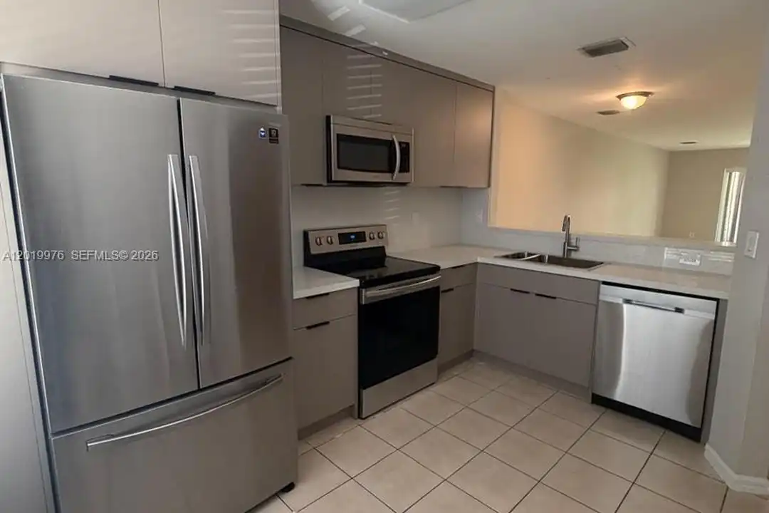 3023 SW 129th Terrace unit 155 - View 6