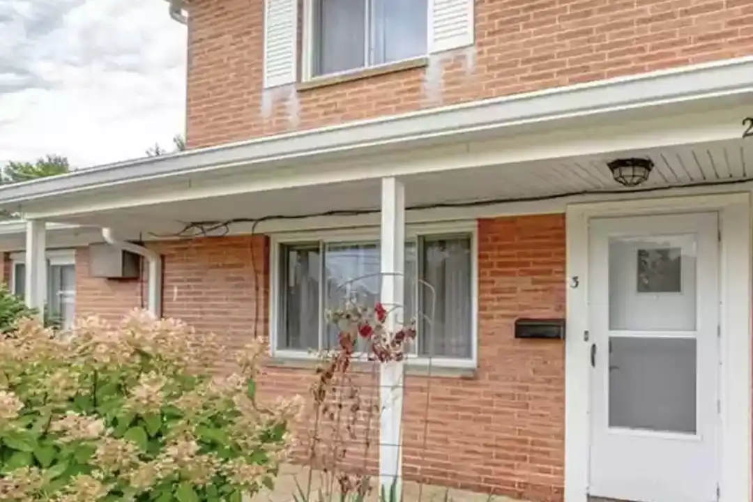 2487 Warren Pkwy unit #3 – photo 1 of 16