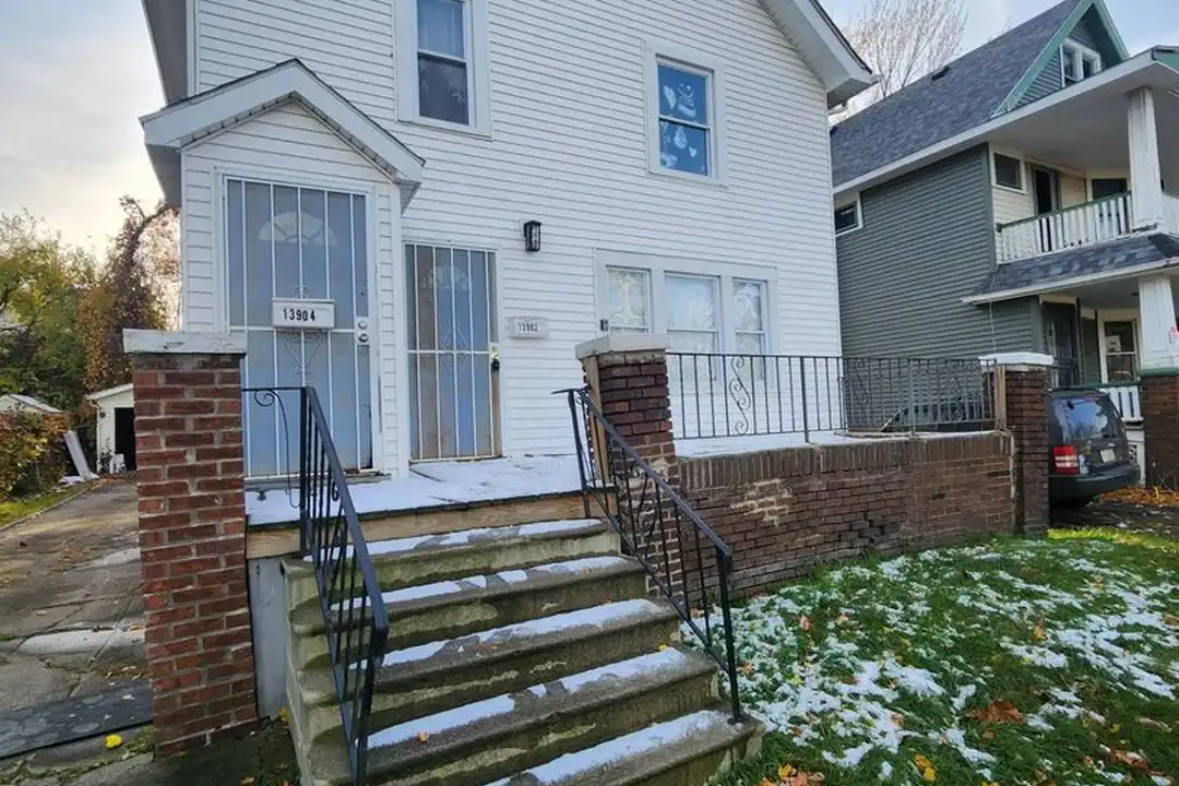 13902 Coit Rd unit Lower - 13902 – photo 1