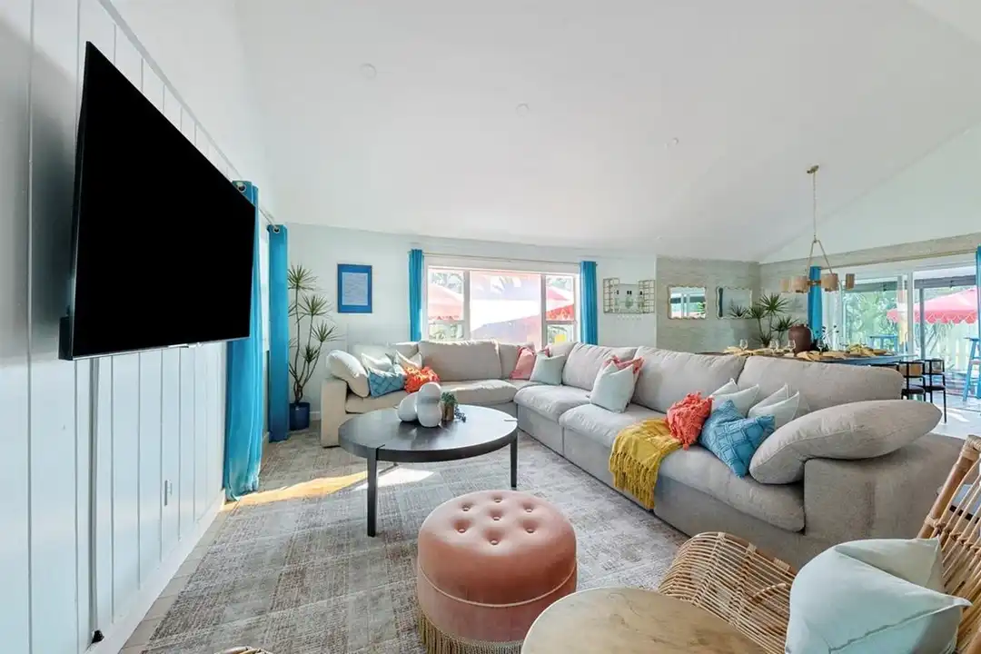 8709 9th Ave NW unit 1363987P - View 3