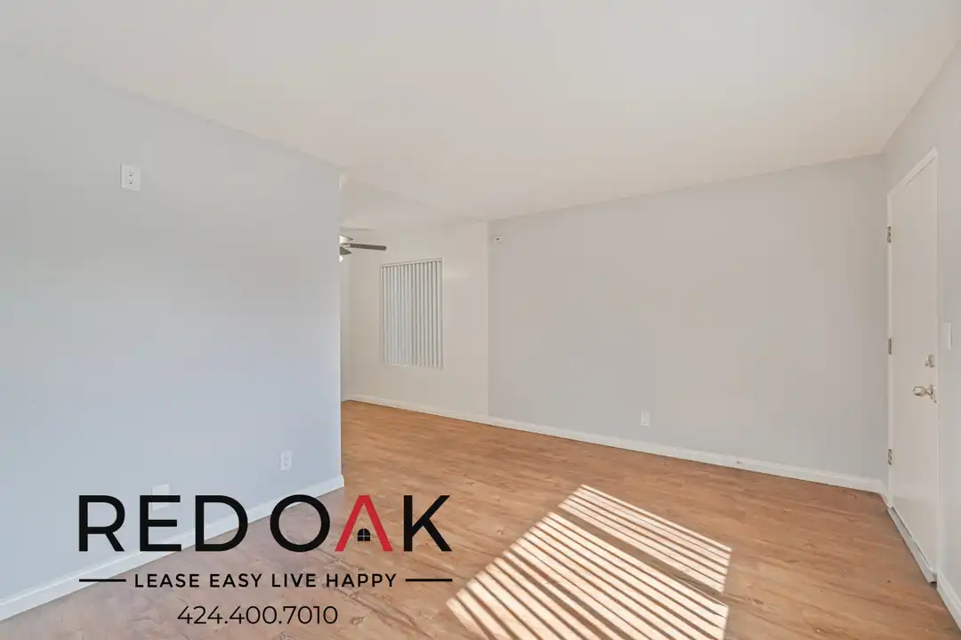 9210 Somerset Blvd - View 5