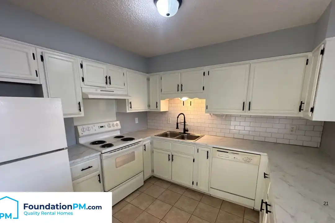 34 N Idlewild St unit 14 - Widok 3