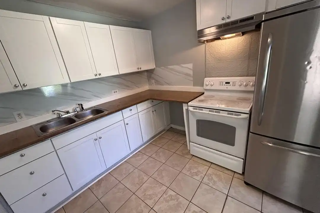 5565 Minosa Cir E – pohled 2