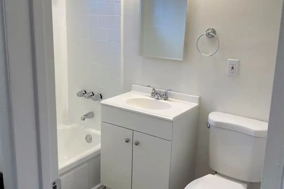 821 N Eucalyptus Ave unit 821 15 - View 4