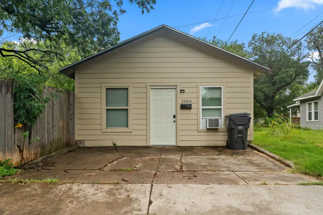 3301 Morrow Ave unit A – photo 1